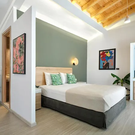 The Tree Apartment Skiathos Town Exterior photo