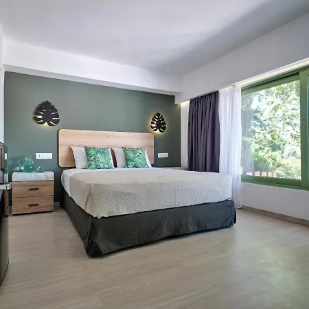 The Tree Apartment Skiathos Town Exterior photo